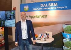 Michael Ploeg was op de PMA voor Dalsem Complete Greenhouse Projects om onder meer te vertellen over het project AppHarvest: https://www.groentennieuws.nl/article/9144832/in-de-derde-week-september-gaat-de-schop-echt-de-grond-in-en-wordt-er-gestart-met-de-fundatie/